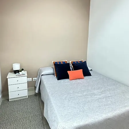 The Stop Проживание в семье Валенсия